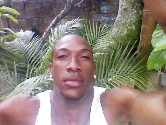 Date this beautiful Dominican Republic man Ismael from Santo Domingo DO12577