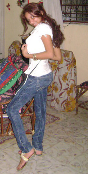 Date this young Colombia girl Vanessa from Barranquilla CO11574