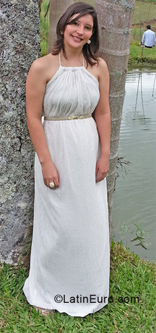 Date this hard body Brazil girl Schirley from Vargem Alta BR7162