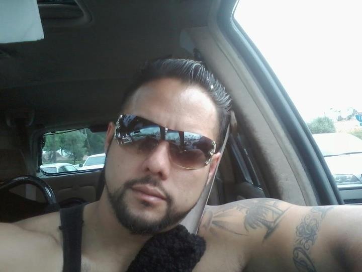 Date this tall United States man TU from Palm Desert US13669
