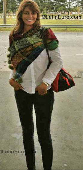 Date this gorgeous Brazil girl Claudia from Belo Horizonte BR7176