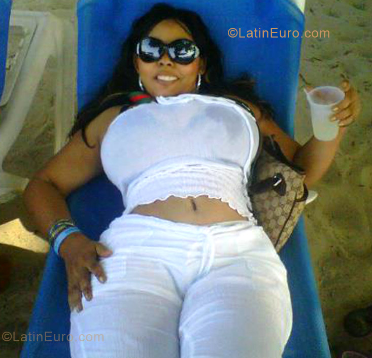 Date this attractive Dominican Republic girl Jeannette from Santiago DO12897