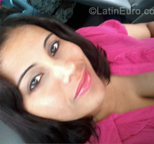 Date this charming Dominican Republic girl Belkys from Mao DO13161