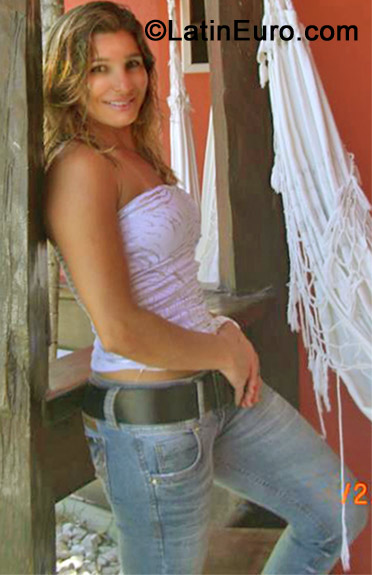 Date this young Brazil girl Juliana from Sao Joao Evangelista BR7258