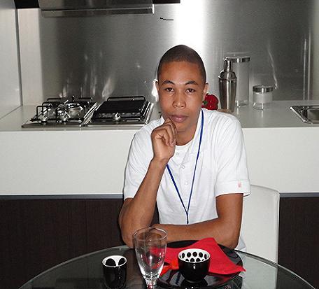 Date this hard body Dominican Republic man Diony from Santo Domingo DO13369