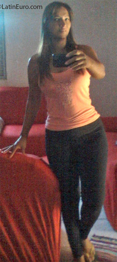 Date this georgeous Brazil girl Aparecida from Uberlandia BR7316