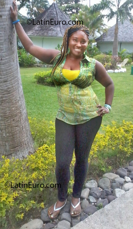 Date this stunning Jamaica girl Debbie from Kingston JM911