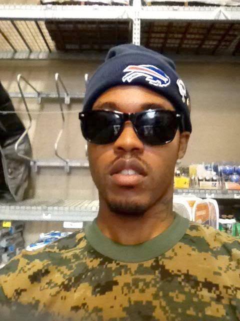 Date this foxy United States man Jet from Atlanta US13844