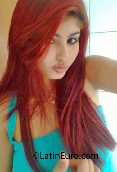 Date this cute Brazil girl Flavia from Sao Jose Do Rio Preto BR7381