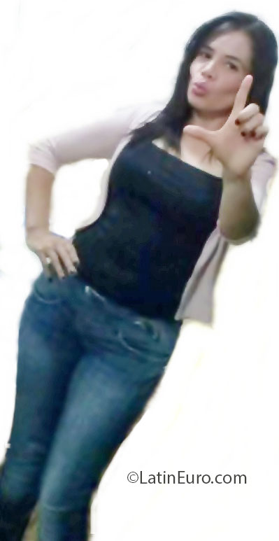 Date this passionate Brazil girl Lucilene from Sao Paulo BR7388