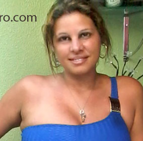 Date this delightful Brazil girl Fabiola from Salvador BR7400
