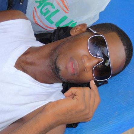 Date this tall Dominican Republic man Ramon from San Pedro De Macoris DO14113