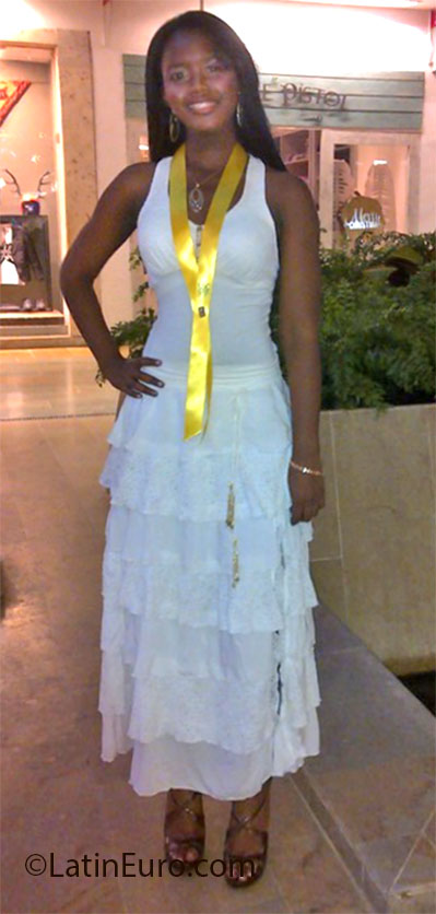 Date this funny Colombia girl Luz angela from Cali CO12061
