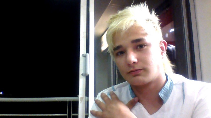 Date this hot Colombia man Juan from Yolombo CO12167