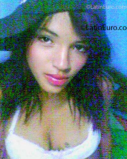 Date this funny Brazil girl Mislena from Natal BR7492