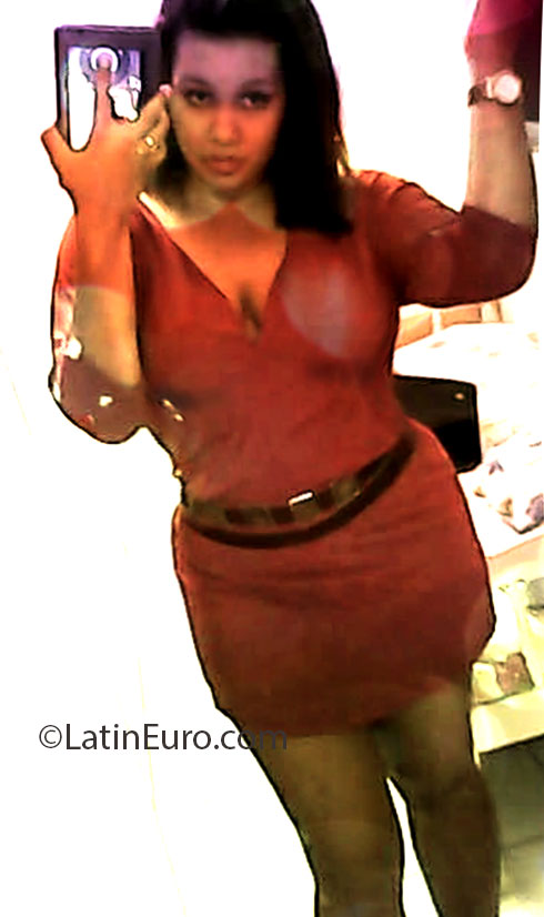 Date this sultry Brazil girl Daniela from Cuiaba BR7499