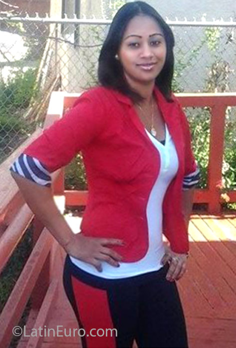 Date this georgeous United States girl Normeris from oakland US13957