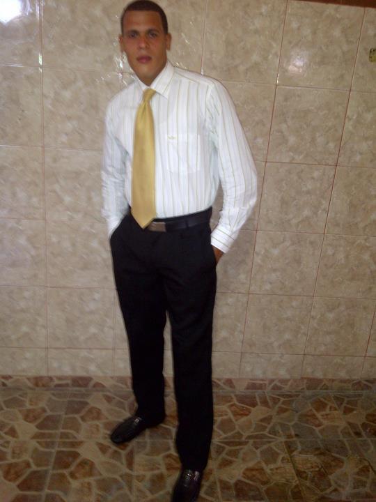 Date this lovely Dominican Republic man Yoel david ferr from Santo Domingo DO14724