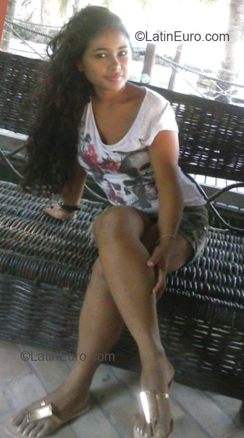 Date this delightful Brazil girl Maria from Fortaleza BR7605