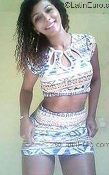 Date this delightful Brazil girl Camila from Rio de Janeiro BR7626