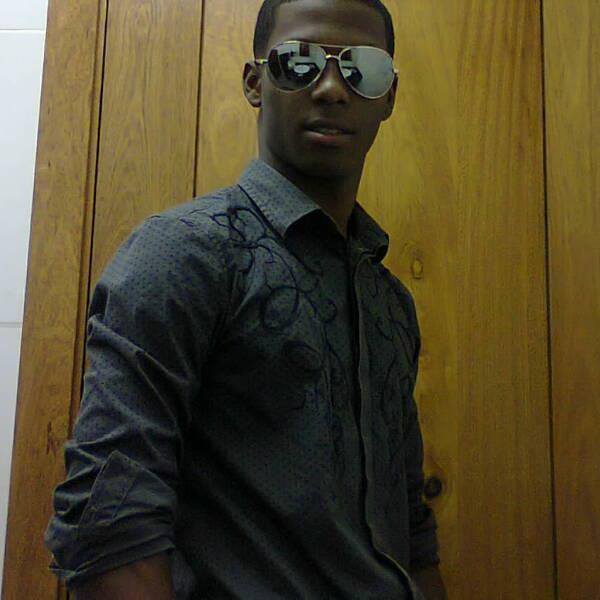 Date this young Dominican Republic man Edwin from Santo Domingo DO15115