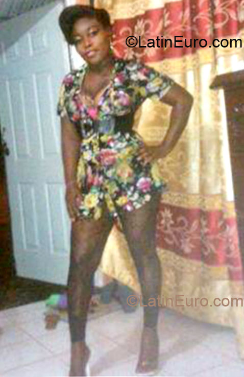 Date this exotic Jamaica girl Shantay from Kingston JM1118
