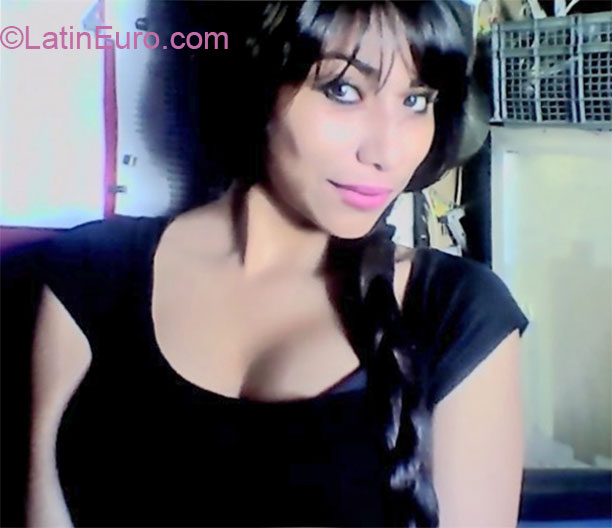 Date this attractive Mexico girl Magali from Taxco De Alarcon MX1001