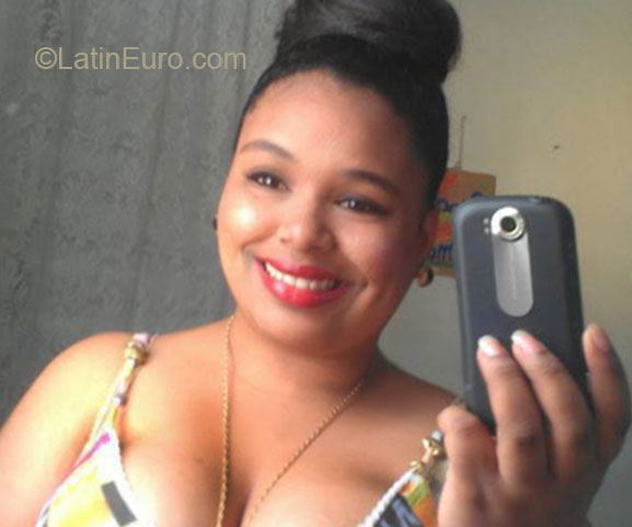 Date this fun Dominican Republic girl Katerin from Santiago DO15348