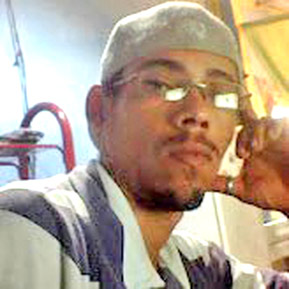 Date this exotic Brazil man Evandro from Salvador BR7707