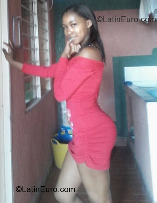 Date this gorgeous Colombia girl Deisy perlaza from Cali CO12797