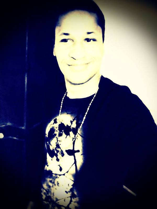Date this gorgeous Dominican Republic man Alexander from Santo Domingo DO15468
