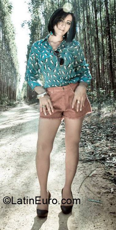 Date this charming Brazil girl Michele from Lagoa Da Prata BR7719