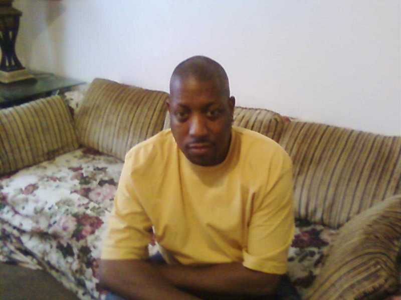 Date this lovely United States man Phillip from Chicago US14159