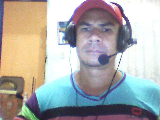 Date this exotic Colombia man Carlos alberto from Cali CO12851
