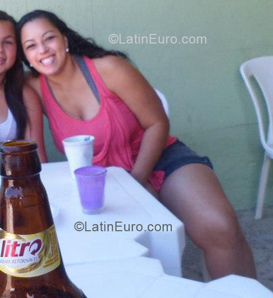 Date this beautiful Brazil girl Cirlani from Contagem BR7744