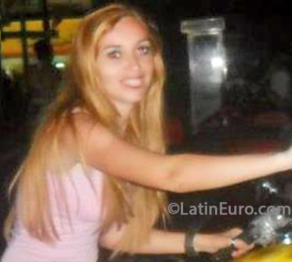 Date this good-looking Brazil girl Eugenia from Caruaru BR7845