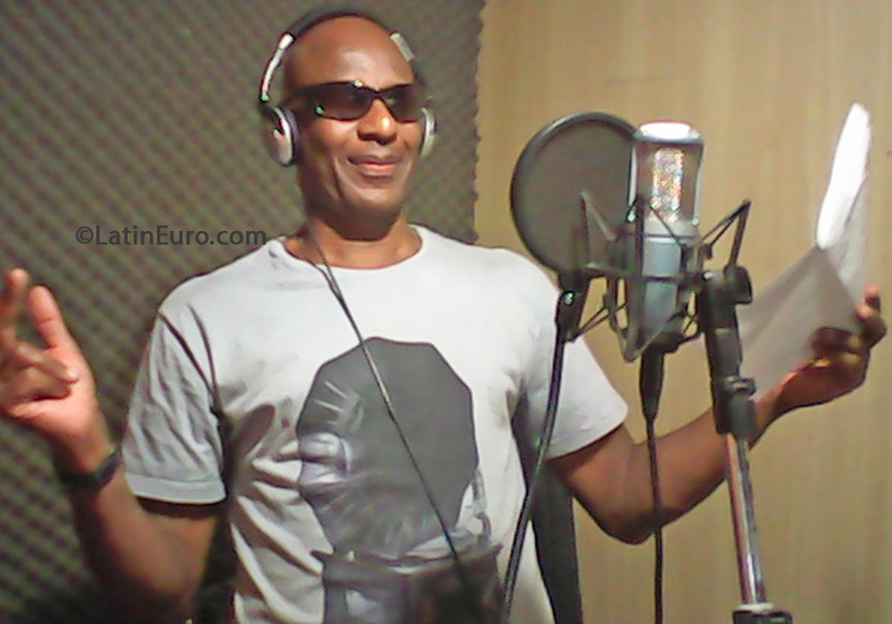 Date this athletic Brazil man Moacir from Rio De Janeiro BR7883