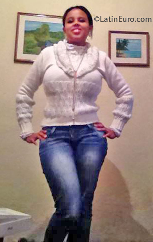 Date this delightful Brazil girl Daiana from Mogi Das Cruzes BR7899