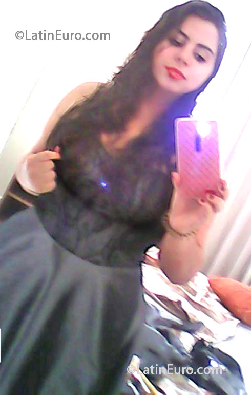 Date this lovely Brazil girl Fernanda from Sao Paulo BR7906
