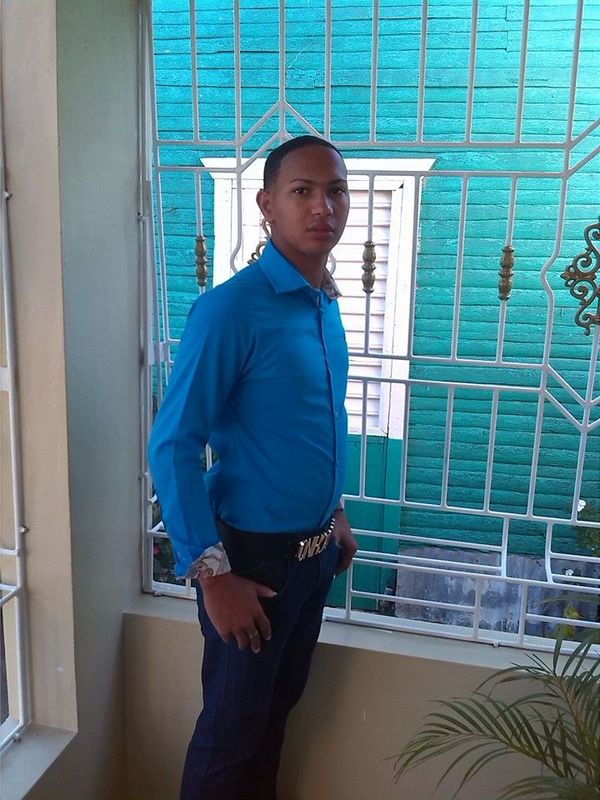 Date this georgeous Dominican Republic man Deivi jesus from Santo Domingo DO16490