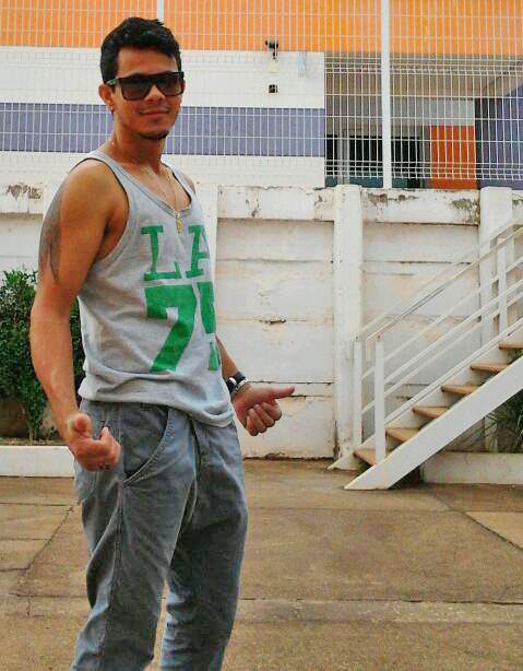 Date this nice looking Brazil man Toni from Cuiaba BR7968