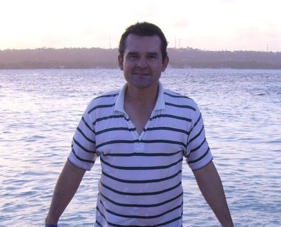 Date this hard body Colombia man Jose Roberto from Manizales CO13508