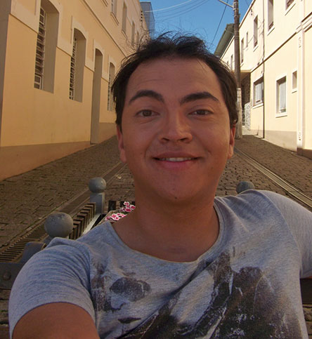 Date this funny Brazil man Joao Marcelo from Ponta Grossa BR7985