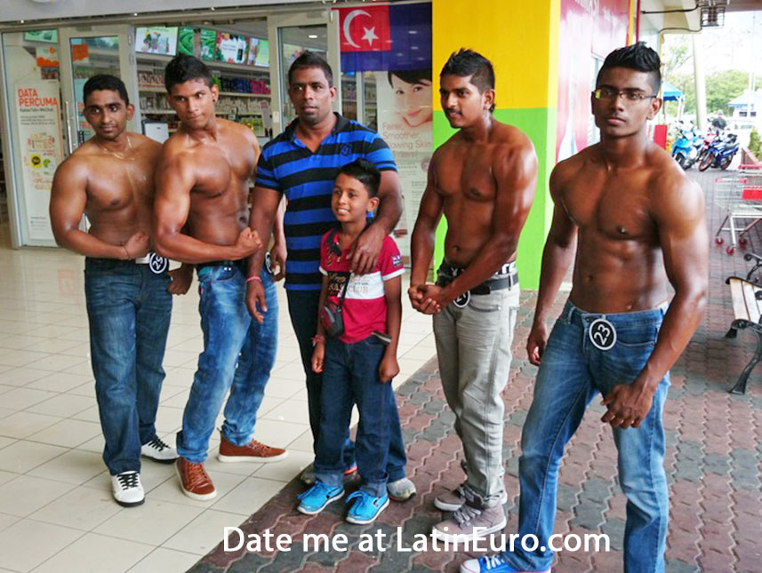 Date this sensual Malaysia man Srijeff from Senai MY55