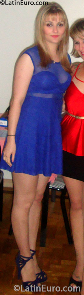 Date this hard body Brazil girl Amanda from Santa Maria BR8000