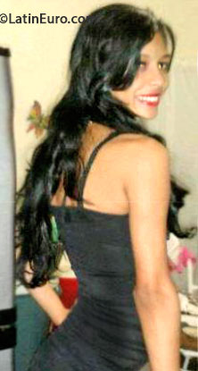 Date this fun Dominican Republic girl Paola from Santiago Rep. Dom DO16789