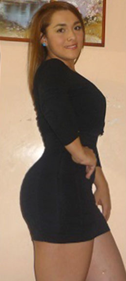 Date this voluptuous Colombia girl Ximena from Manizales CO13657
