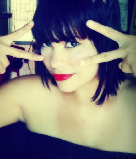 Date this happy Colombia girl Kary from Cartagena CO13660