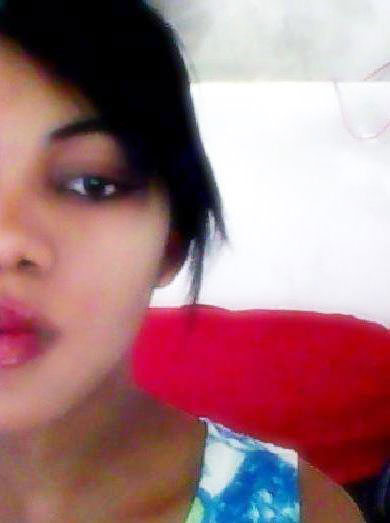Date this young Brazil girl Sadia from Ilheus BR8010