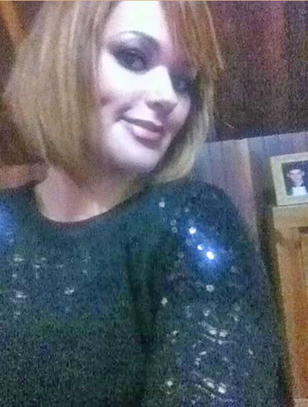 Date this sensual Brazil girl Alissandra from Curitiba BR8056